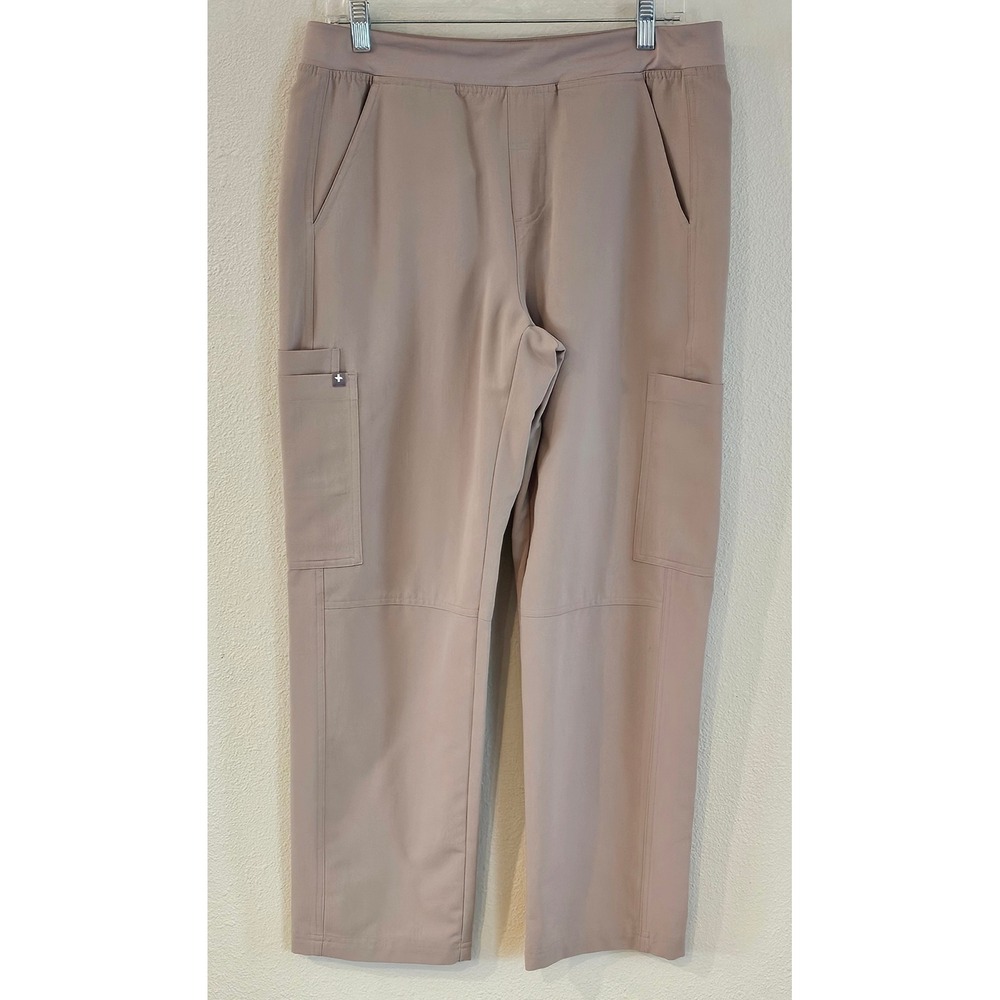FIGS Technical Collection Women Medium Short Tan Cargo Scrub Pants T2001S Taupe